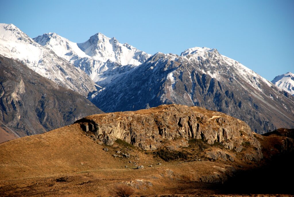 mount-sunday-edoras-canterbury-new-zealand